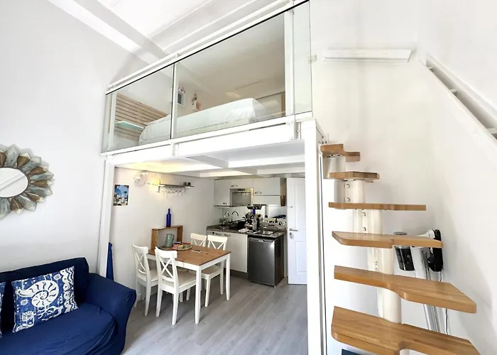 - Duplex Carre D'or - 100m Promenade Des
